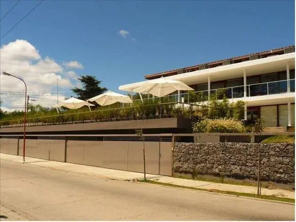 Hotel 15 de Mayo