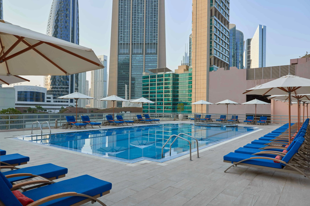 Отель Rose Rayhaan by Rotana