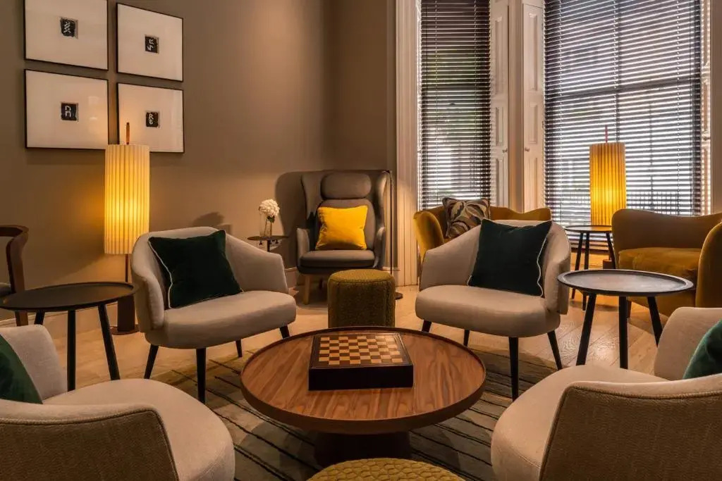  The Resident Kensington