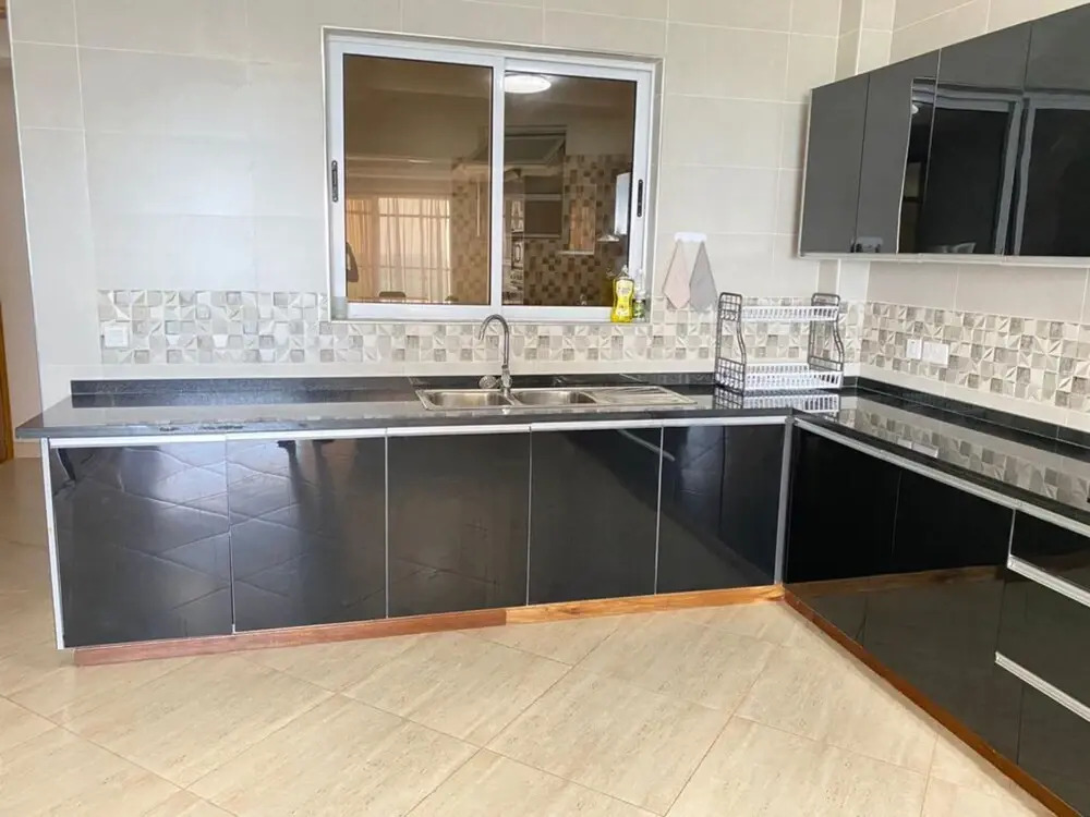 Nyali Mall Apartments by CHH