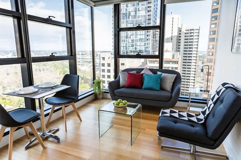 Executive stay Little Collins street