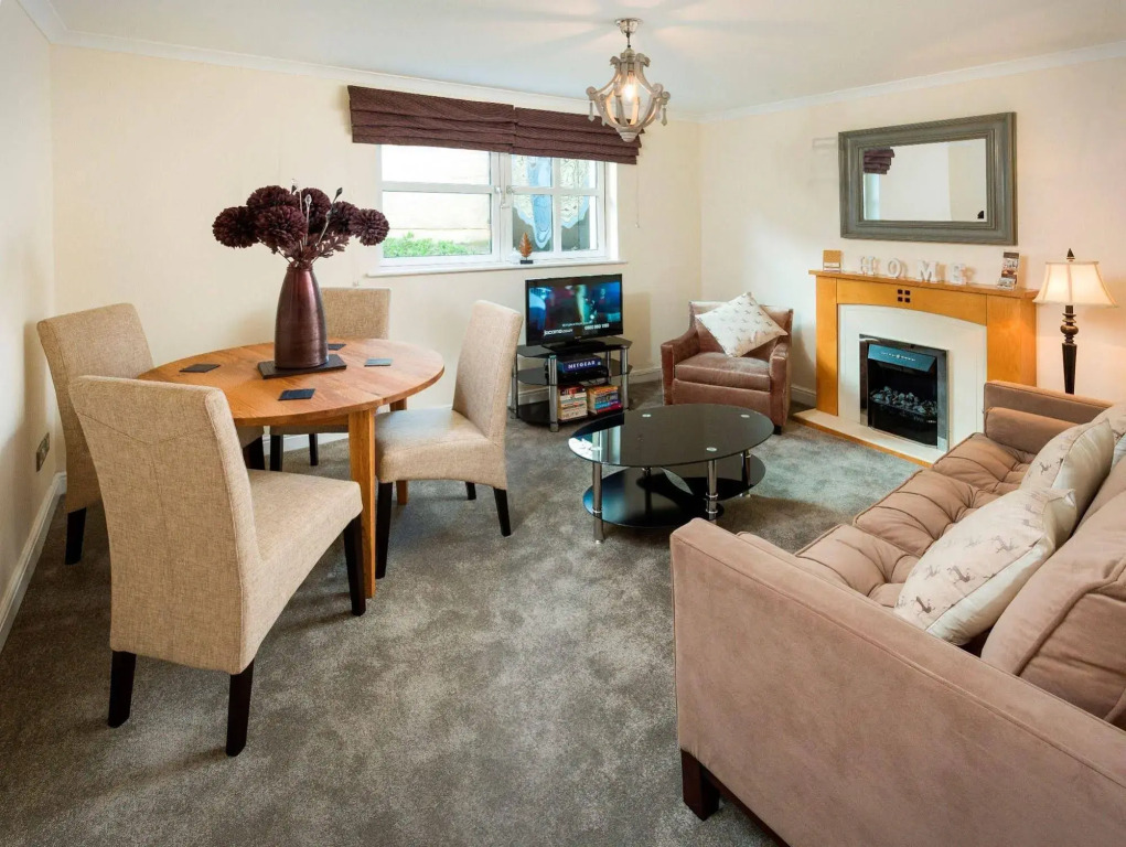 Royal Mile Apartments by Joivy