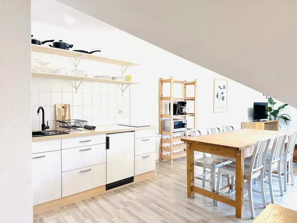 Apartmenthaus am Dom - Zentrum & Ruhige Lage, Perfekt für Business Trip, Auch für Familie, Viel Platz mit Küche