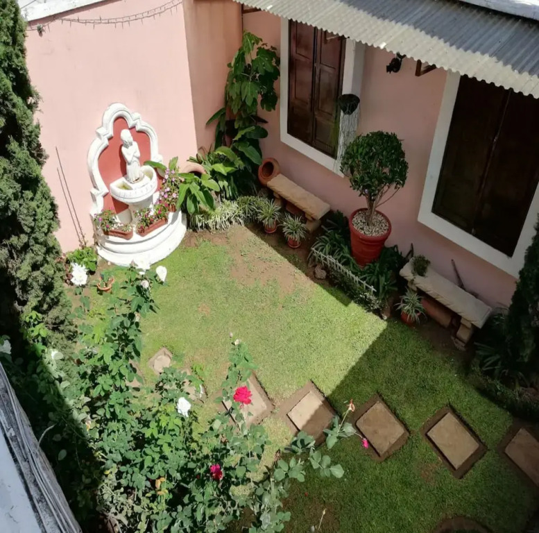 Marianas Petit Hotel