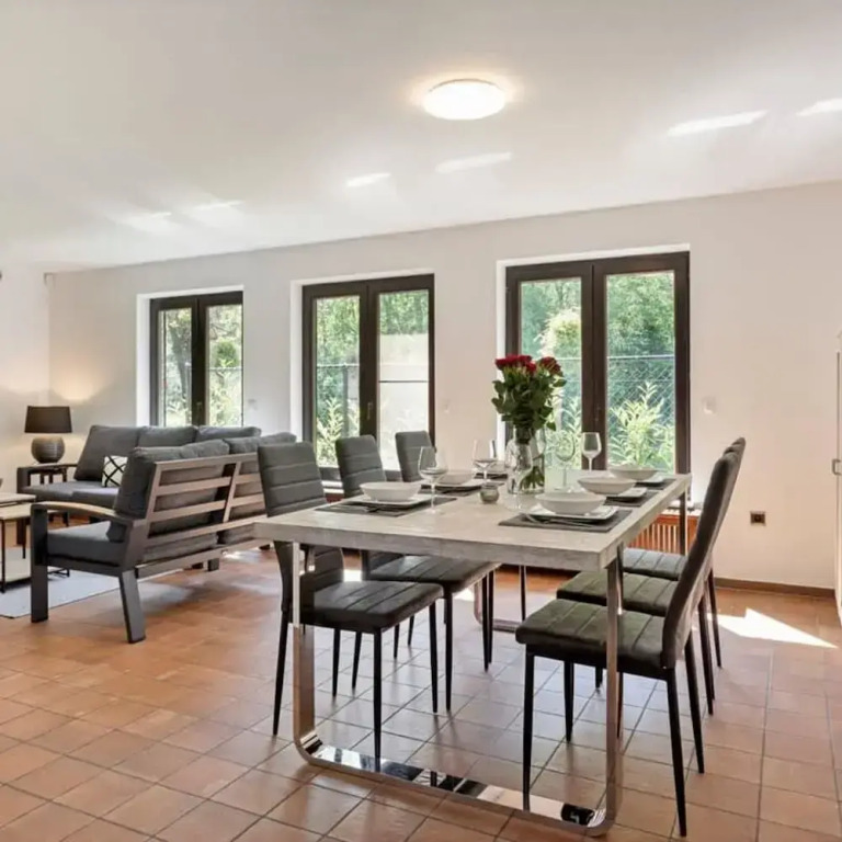 Holiday Home in the Greenery of Limburg