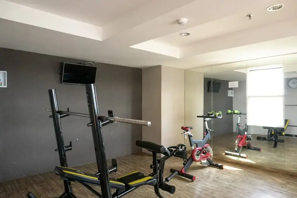 Comfy And Nice 1Br At Belmont Residence Puri Apartment
