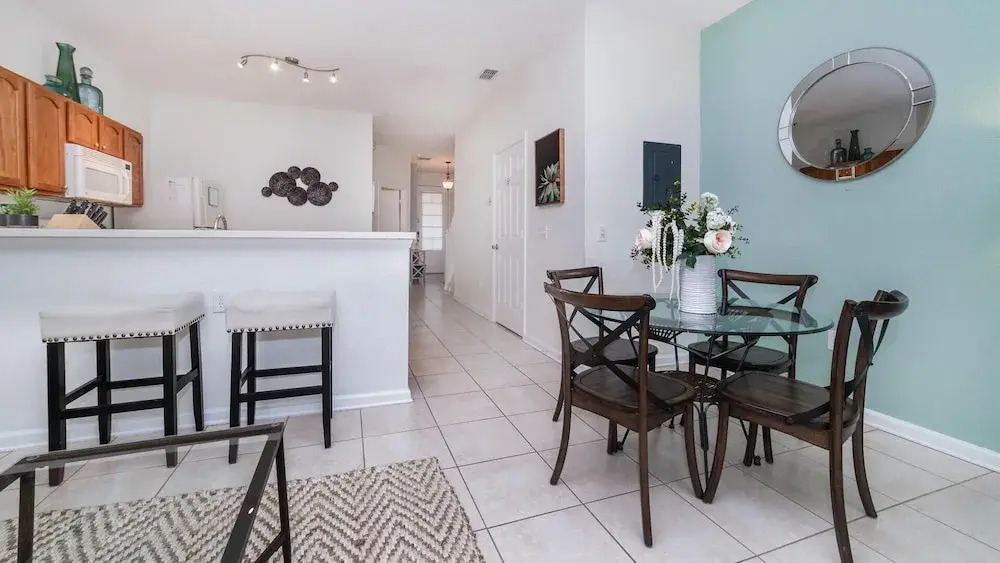 7679 Sir Kaufman Court