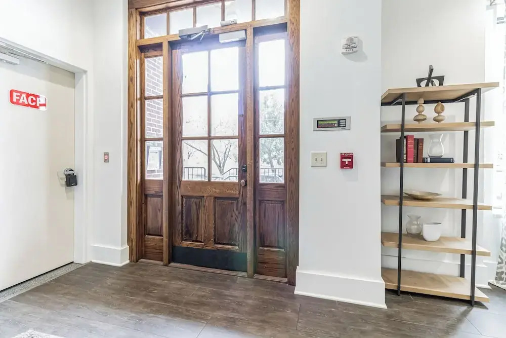 Centennial Park Condo Near Broadway Sleeps 4