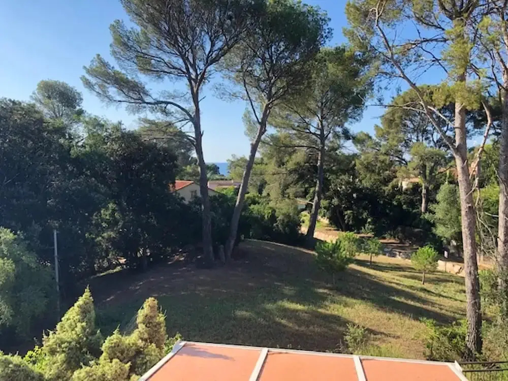 House With 3 Bedrooms in Saint-raphaël, With Furnished Terrace - 540 m