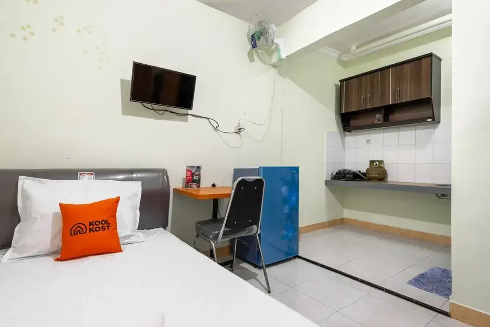 KoolKost Female Syariah near Dinoyo Mall Malang