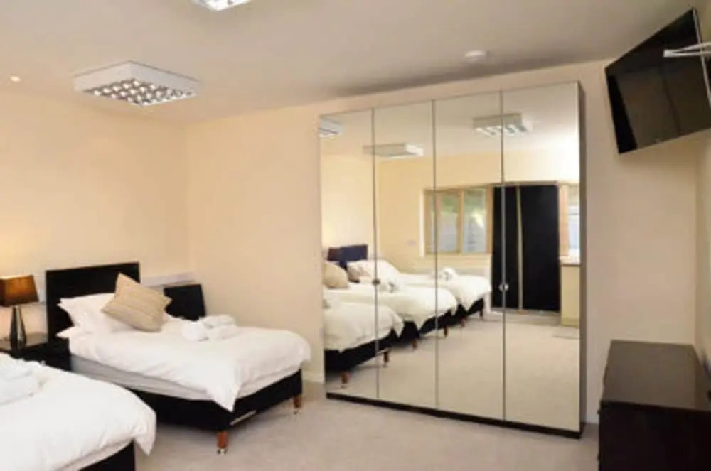 Cotswolds Valleys Accommodation-Stony Hs