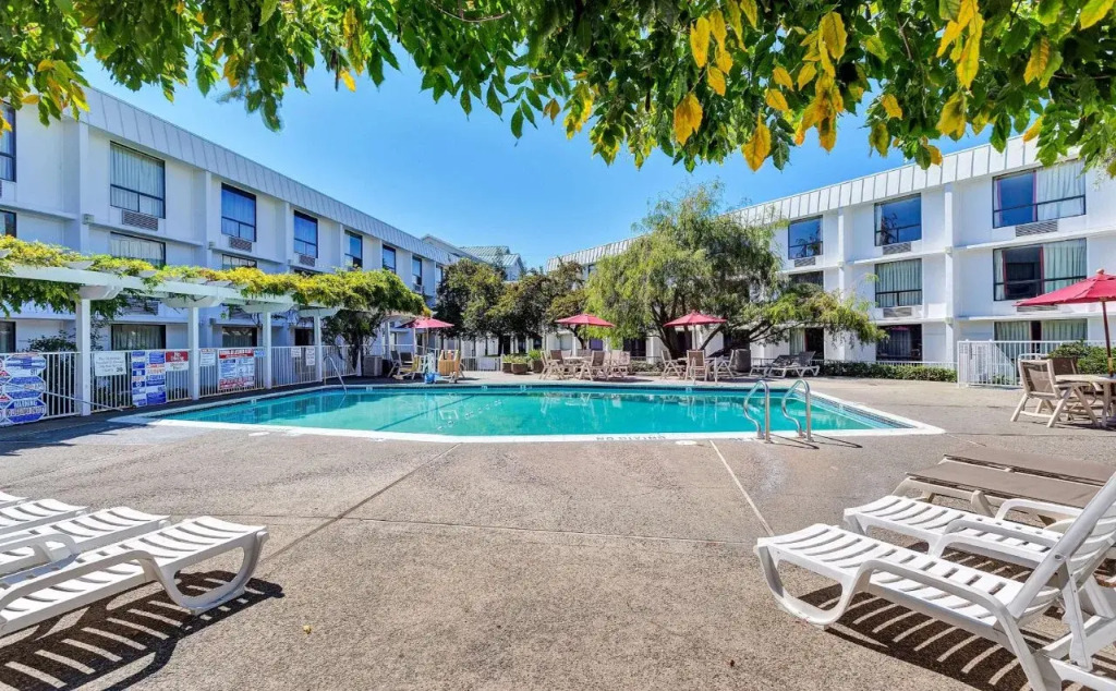 Motel 6-Belmont, CA - San Francisco - Redwood City