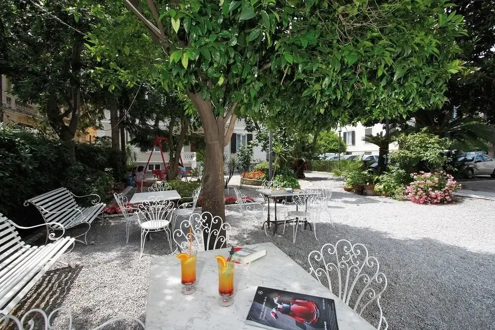 Hotel Villa Elena