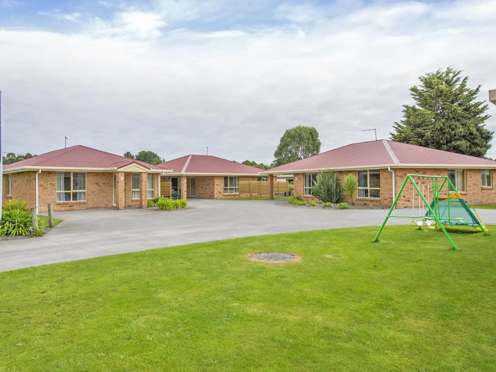 All Inn Strahan Holiday Units