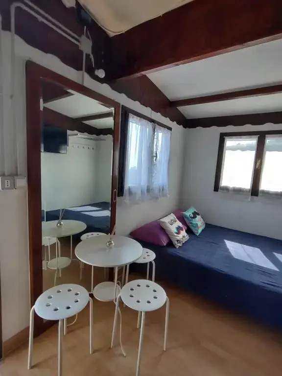 Bungalow Sixdays 3
