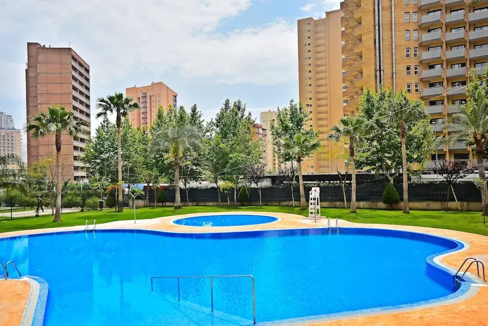 Apartment with One Bedroom in Benidorm, with Wonderful City View, Pool Access And Terrace - 900 M From the Beach