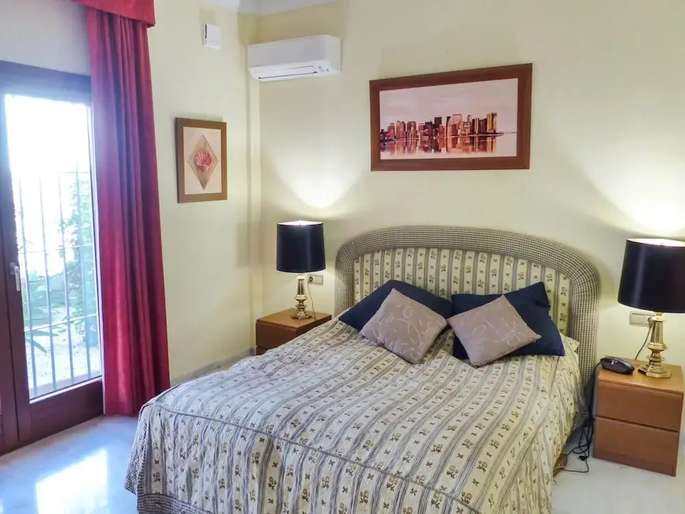 107333 - Villa in Mijas