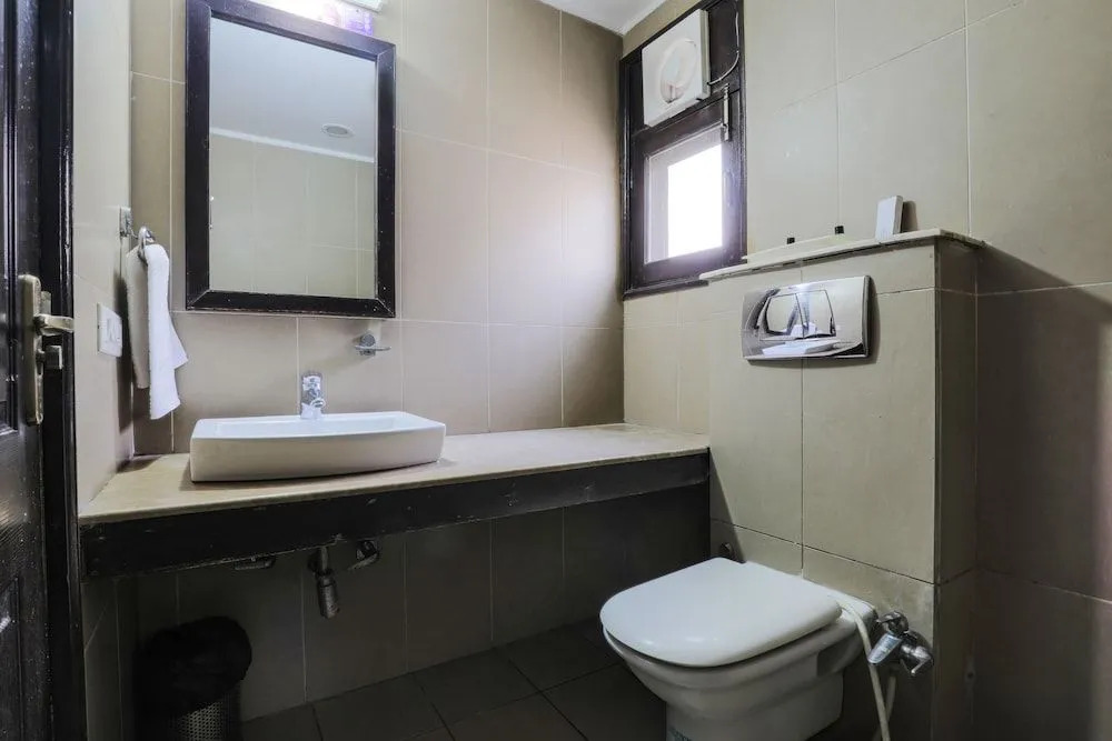 The Hermitage near Lajpat Nagar by The Cosy Hotels