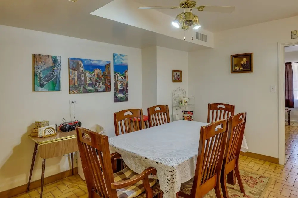 Phoenix Home w/ Patio: Near Downtown & Light Rail!