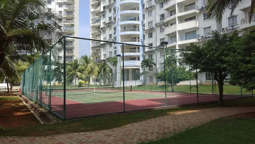 Themed Apartments @ Straits View Villas