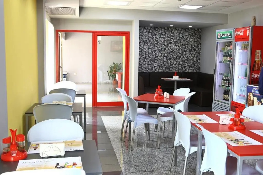 Hotel Iris