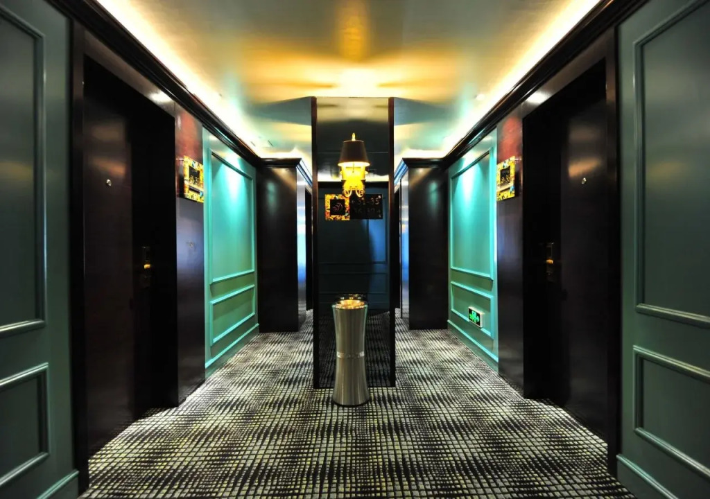 WISDOM Boutique Hotel