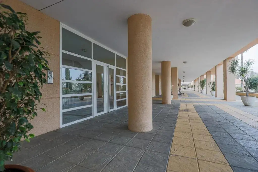 Sensacional Apt 2 Hab 2 Baños 4 Pax Aljarafe Metro