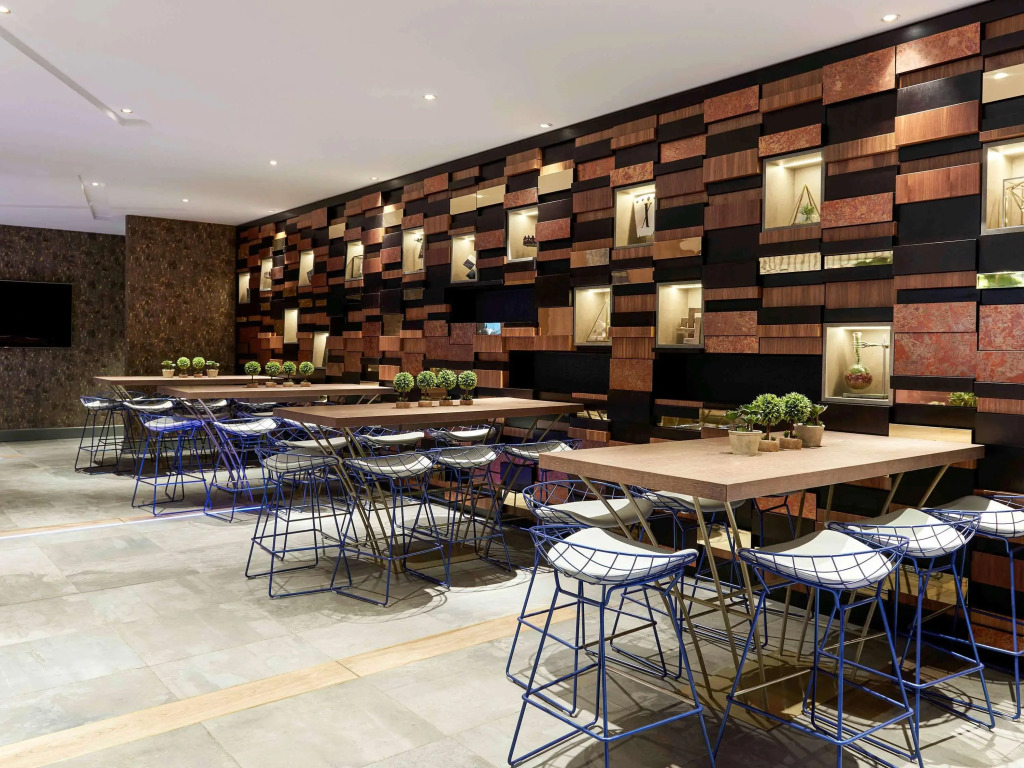 Novotel London Heathrow Airport T1 T2 and T3