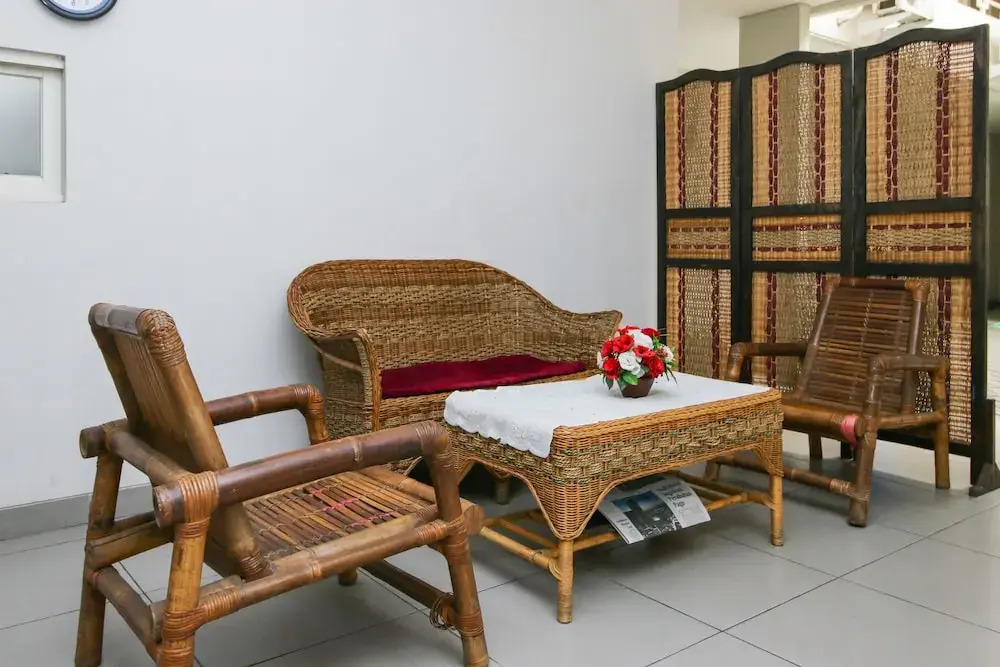 Airy Darmo Kanwa 18 Surabaya