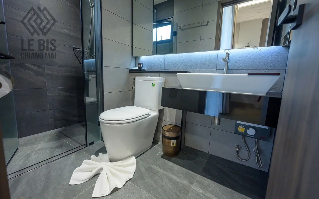 Le Bis Hotel
