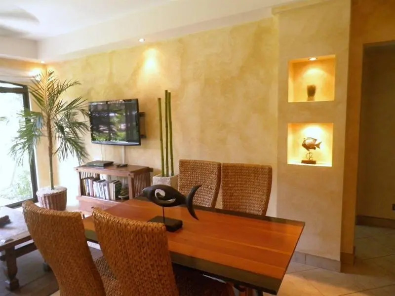 The Oaks Tamarindo Pool Front Condominiums fast wifi