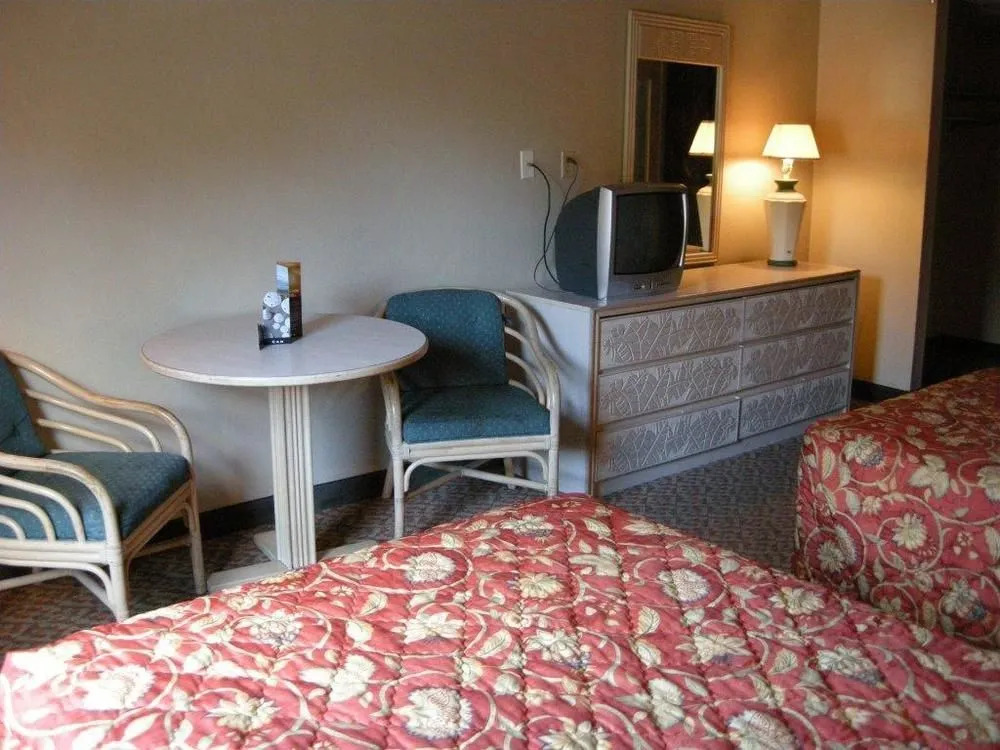 Relax Inn Lakeland