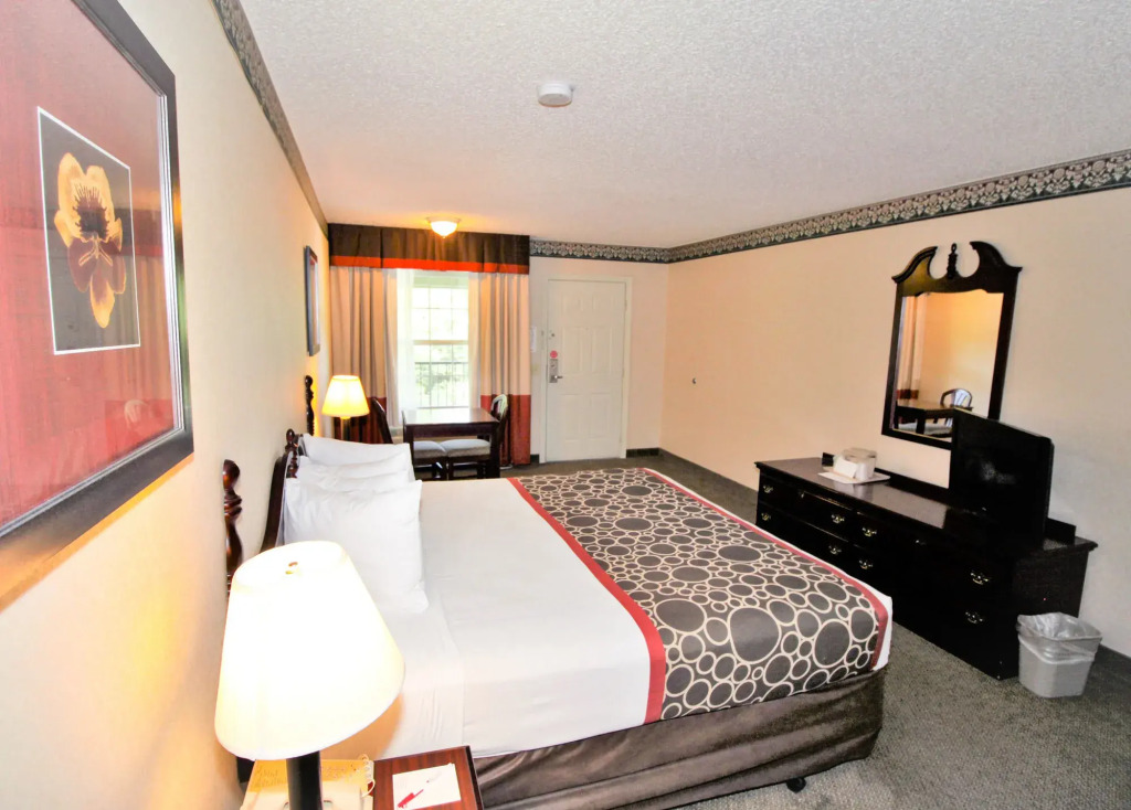 Hilltop Inn & Suites, near Foxwoods Casino
