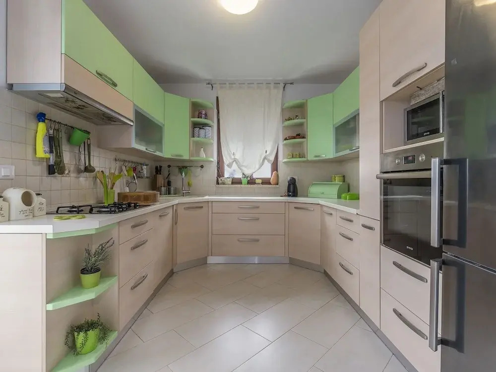 Holiday House With Private Pool and Garden in Nova Vas, Near Porec