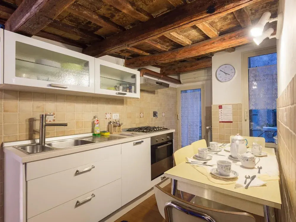 RSH Spagnoli Quiet Apartment