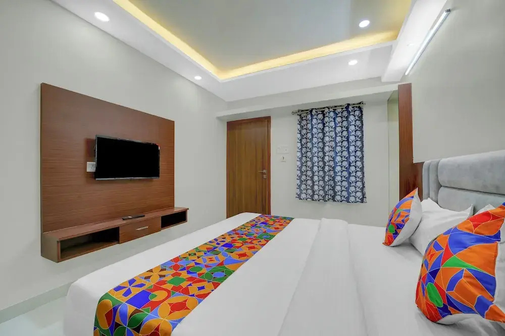 Fabhotel Shri Vinayak