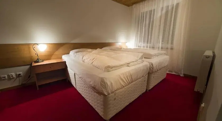 Villa 27