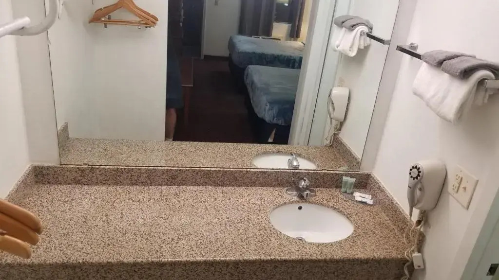 OSU King Bed WI-FI Hotel 110 Booking