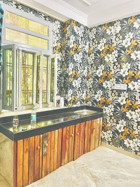 Bhoora House