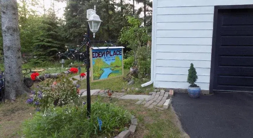 Eden Place Bed & Breakfast