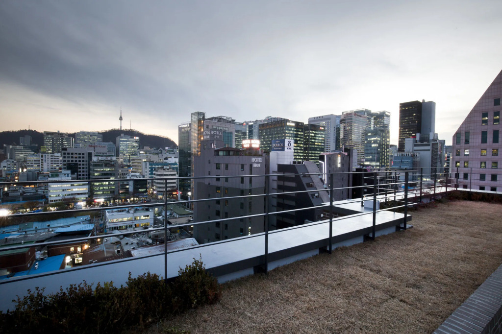Grid Inn Hotel