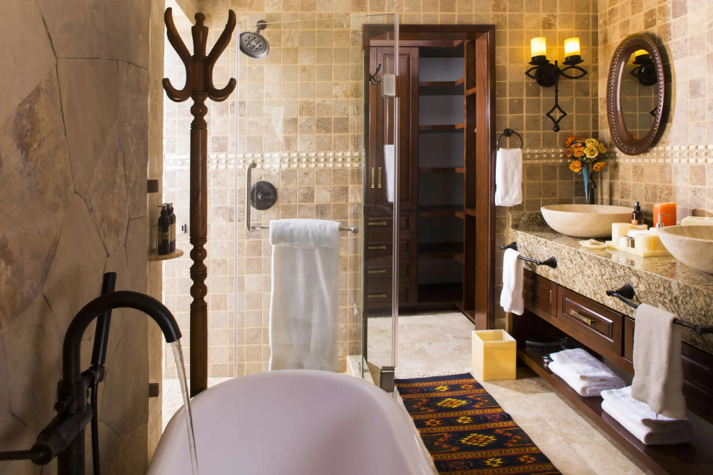 Hacienda Encantada Resort & Residences