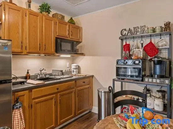 Top 1% ABNB Villa Oasis w/ Botanical Courtyard