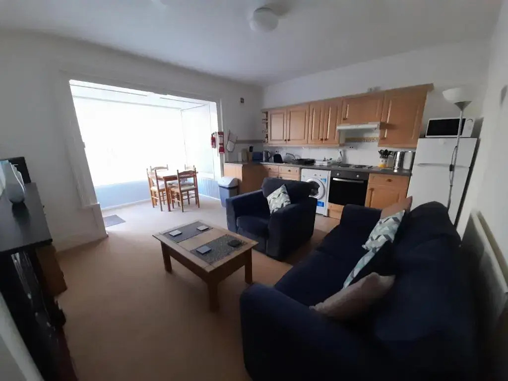 Little Parklands Apt2