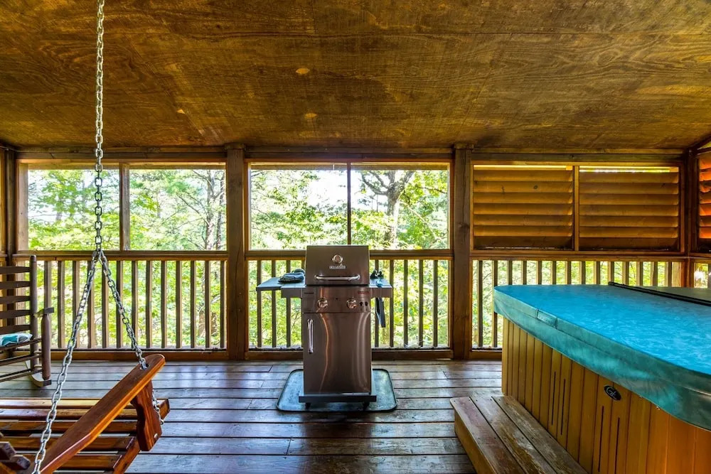 Er17 - The Perfect Getaway Great Location - Close To Town! 1 Bedroom Cabin by RedAwning