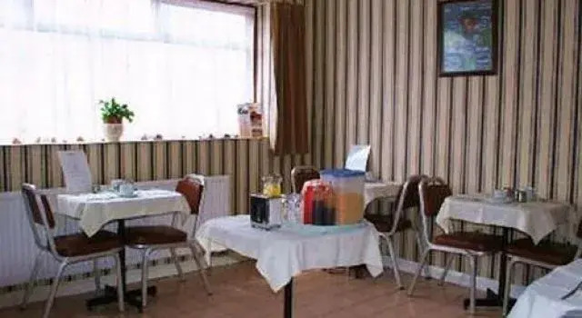Endeavour Hotel