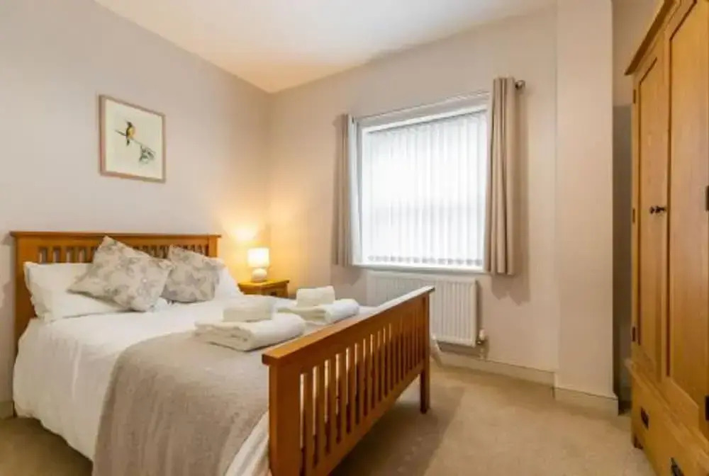 Host Stay Woodside House