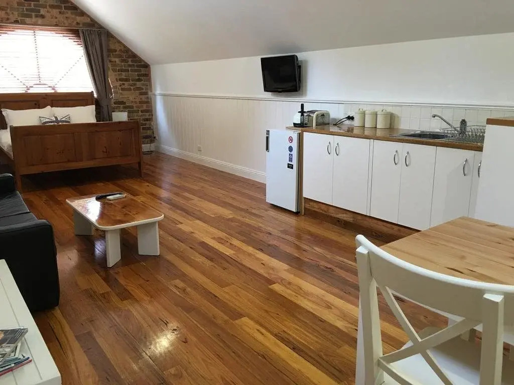 Jan Juc Bed & Breakfast - Rental Accomodation Service