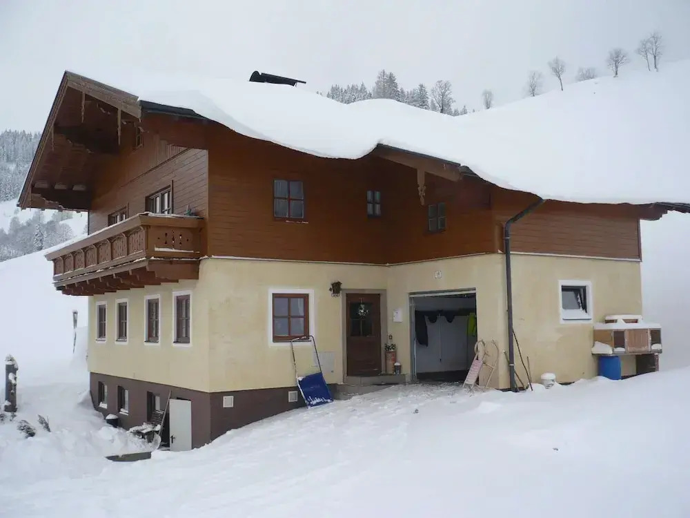 Apartment in Wagrain with Stunning Mountain Views