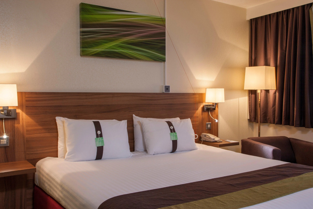 Holiday Inn Lincoln by IHG